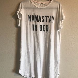 Super cute nightgown!